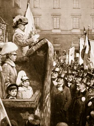 Re Carlo XV di Svezia si rivolge alla folla sull